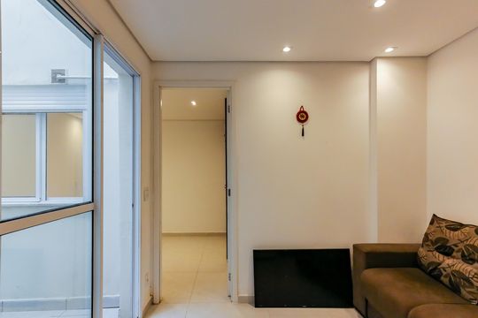 Sala de kitnet/studio à venda com 1 quarto, 27m² em Jardim Trussardi, São Paulo