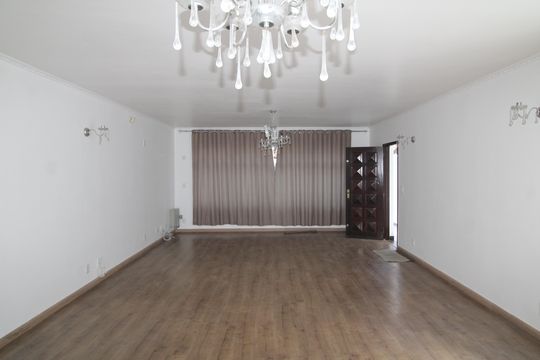 Sala de casa à venda com 6 quartos, 293m² em Jardim São Paulo, São Paulo