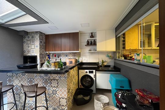 Casa à venda com 4 quartos, 190m² em Jardim Libano, São Paulo