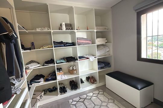 Closet de apartamento à venda com 2 quartos, 120m² em Vila Galvão, Guarulhos