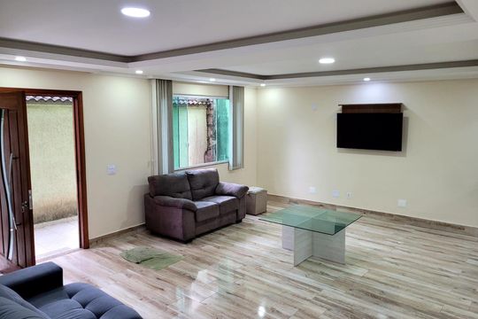 Casa à venda com 3 quartos, 120m² em Itanhangá, Rio de Janeiro