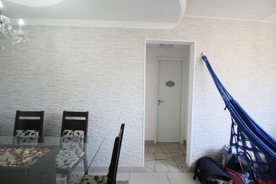 Sala de apartamento para alugar com 2 quartos, 44m² em Jardim Suina, Taboão da Serra