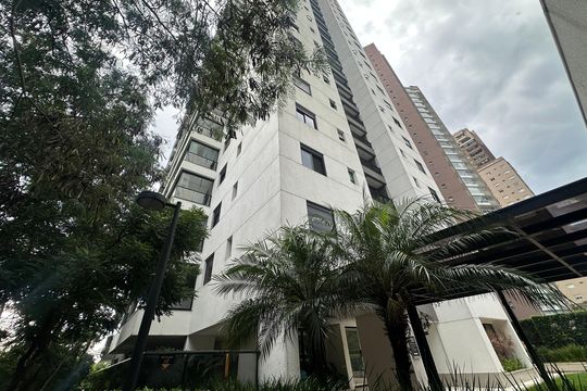 Fachada de apartamento para alugar com 2 quartos, 112m² em Empresarial 18 do Forte, Barueri
