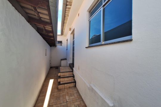 Área externa de casa à venda com 3 quartos, 287m² em Dom Bosco, Belo Horizonte