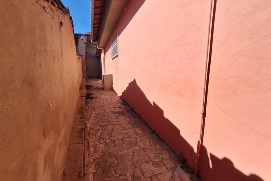Área externa de casa à venda com 3 quartos, 287m² em Dom Bosco, Belo Horizonte