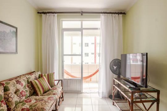 Sala de apartamento para alugar com 1 quarto, 63m² em Guilhermina, Praia Grande