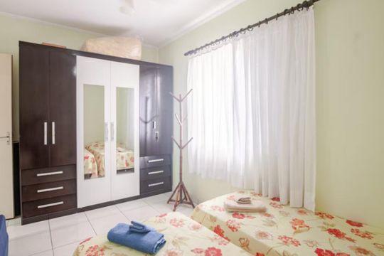 Quarto de apartamento para alugar com 1 quarto, 63m² em Guilhermina, Praia Grande