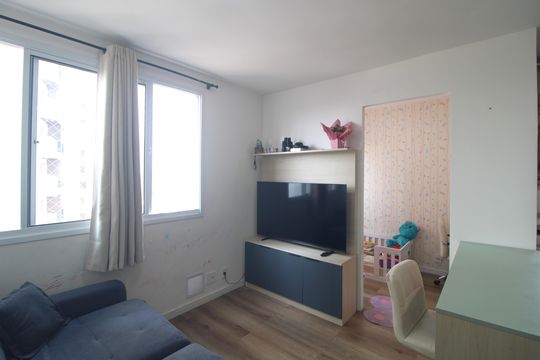 Sala de apartamento à venda com 2 quartos, 35m² em Jardim Marajoara, São Paulo