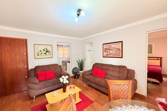 Sala de apartamento à venda com 2 quartos, 57m² em Parque Eloy Chaves, Jundiaí