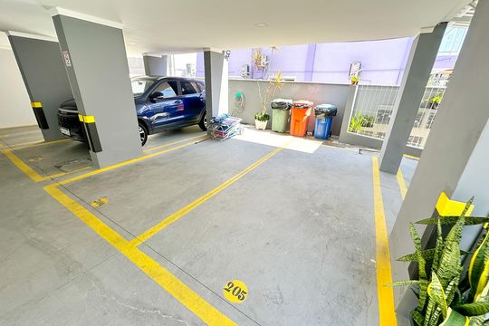 Garagem de apartamento para alugar com 2 quartos, 97m² em Ingleses Norte, Florianópolis