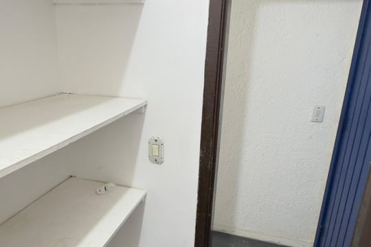 Despensa de casa para alugar com 6 quartos, 5000m² em Recanto de Itaipuaçu, Maricá