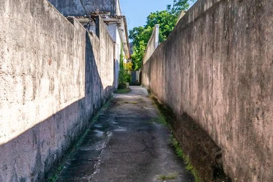 Área comum de acesso de casa para alugar com 1 quarto, 42m² em Vigário Geral, Rio de Janeiro