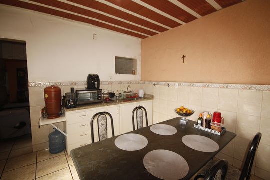 Área gourmet de casa à venda com 6 quartos, 280m² em Paraíso, Belo Horizonte