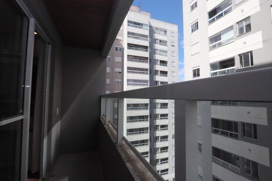 Sacada de apartamento à venda com 2 quartos, 50m² em Vila Metalúrgica, São Paulo