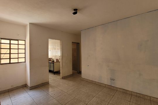 Sala de apartamento para alugar com 2 quartos, 47m² em Jardim Aracare, Itaquaquecetuba