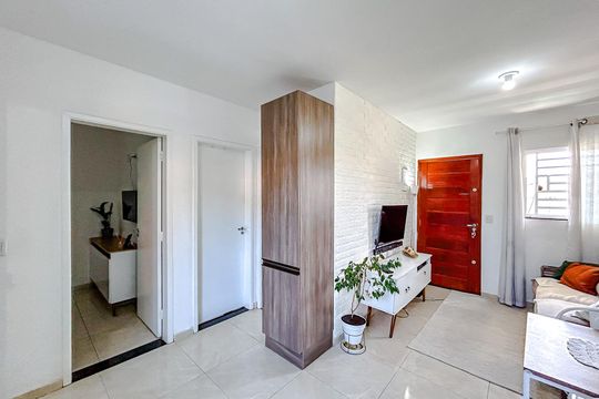 Cozinha de apartamento para alugar com 2 quartos, 45m² em Vila Nova Savoia, São Paulo