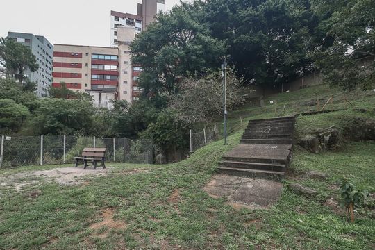 Área comum de apartamento à venda com 3 quartos, 64m² em Rio Branco, Porto Alegre