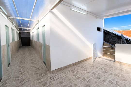 Área externa de kitnet/studio para alugar com 1 quarto, 18m² em Jardim Cidade de Florianopolis, São José