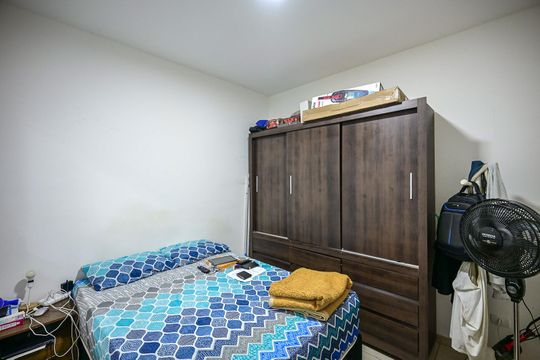 Quarto de apartamento à venda com 1 quarto, 32m² em Parque Regina, São Paulo