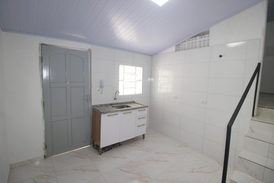 Cozinha de casa para alugar com 1 quarto, 50m² em Vila Nova Cachoeirinha, São Paulo