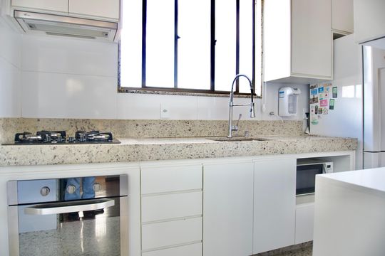 Cozinha de apartamento à venda com 3 quartos, 178m² em Palmares, Belo Horizonte