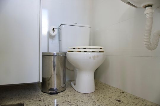 Banheiro de serviço de apartamento à venda com 3 quartos, 178m² em Palmares, Belo Horizonte