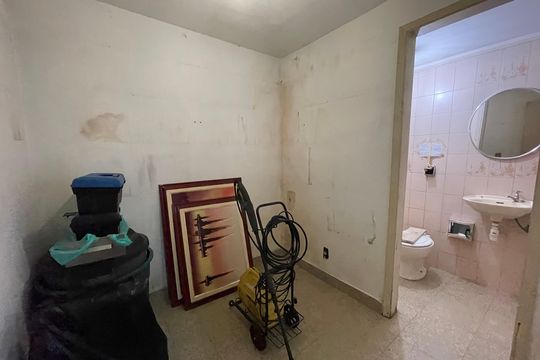 Escritório de casa à venda com 3 quartos, 135m² em Vila Albano, São Paulo