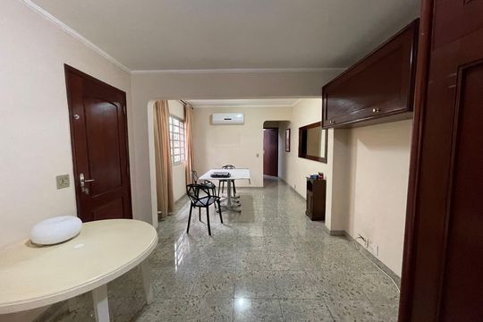 Casa à venda com 3 quartos, 135m² em Vila Albano, São Paulo