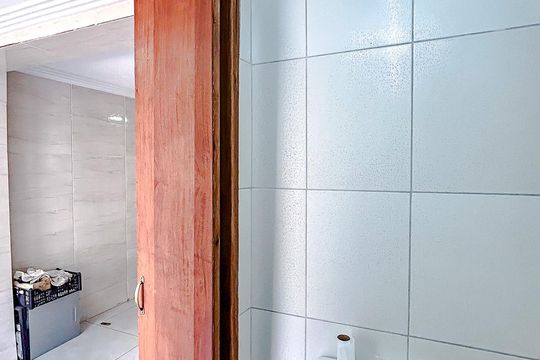 Banheiro de serviço de casa à venda com 3 quartos, 230m² em Vila Matilde, São Paulo