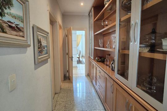 Corredor de casa de condomínio à venda com 5 quartos, 870m² em Alphaville Residencial Um, Barueri