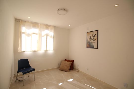 Quarto 1 de casa de condomínio à venda com 2 quartos, 125m² em Taquara, Rio de Janeiro