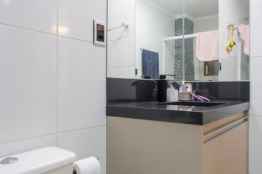 Banheiro social de apartamento à venda com 3 quartos, 152m² em Santa Maria, São Caetano do Sul