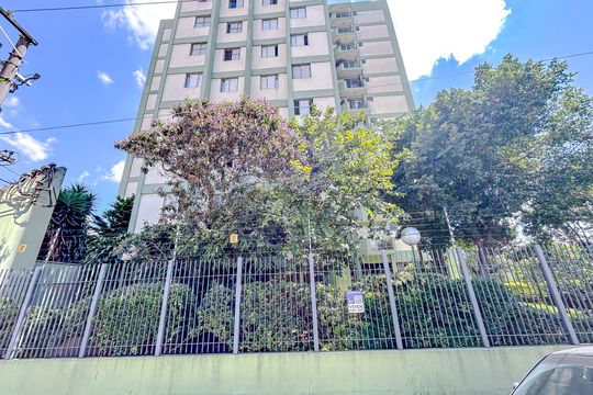 Fachada com Plaquinha de apartamento à venda com 2 quartos, 50m² em Vila Carrão, São Paulo