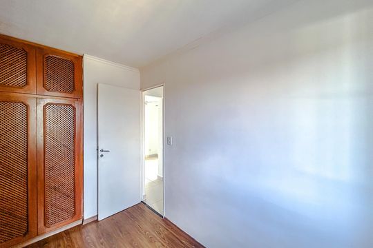 Quarto 1 de apartamento à venda com 2 quartos, 50m² em Vila Carrão, São Paulo