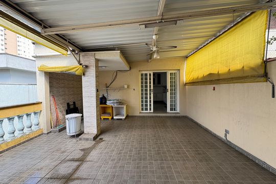 Churrasqueira de casa à venda com 4 quartos, 250m² em Vila Albertina, São Paulo