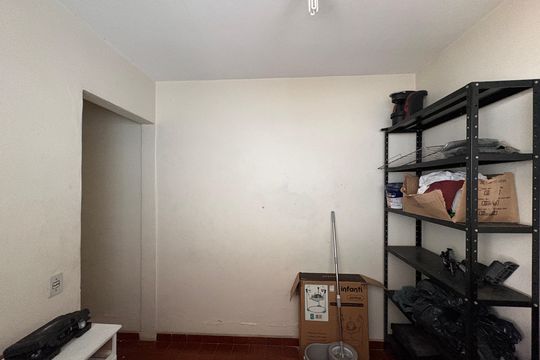 Quarto de Serviço de casa à venda com 4 quartos, 250m² em Vila Albertina, São Paulo
