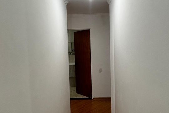 Corredor de apartamento à venda com 3 quartos, 105m² em Parque das Nações, Santo André