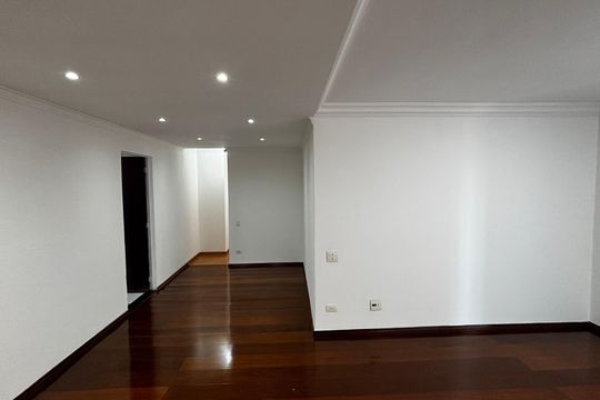 Sala de apartamento à venda com 3 quartos, 105m² em Parque das Nações, Santo André