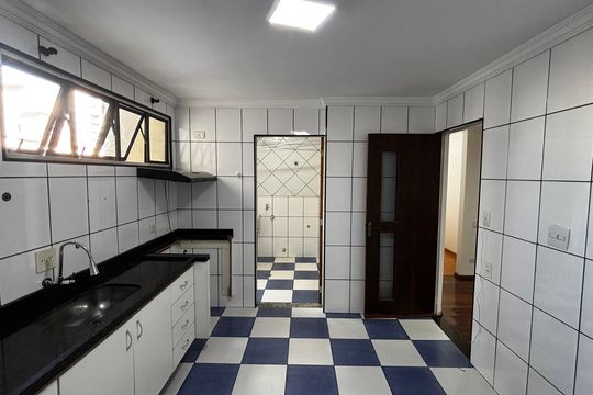 Cozinha de apartamento à venda com 3 quartos, 105m² em Parque das Nações, Santo André