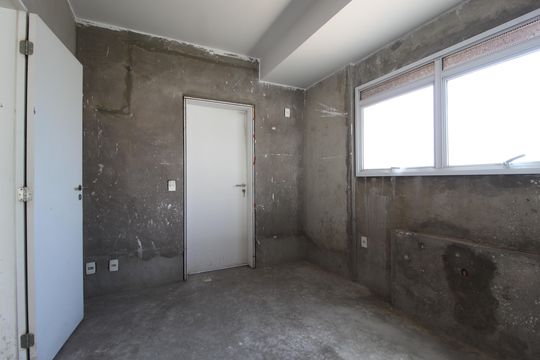 Cozinha de apartamento à venda com 2 quartos, 161m² em Vila Nova Conceição, São Paulo