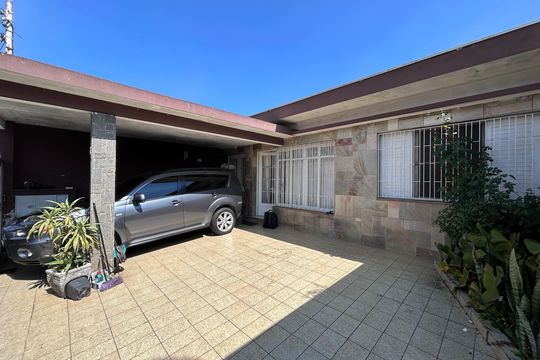 Garagem  de casa à venda com 2 quartos, 125m² em Veleiros, São Paulo