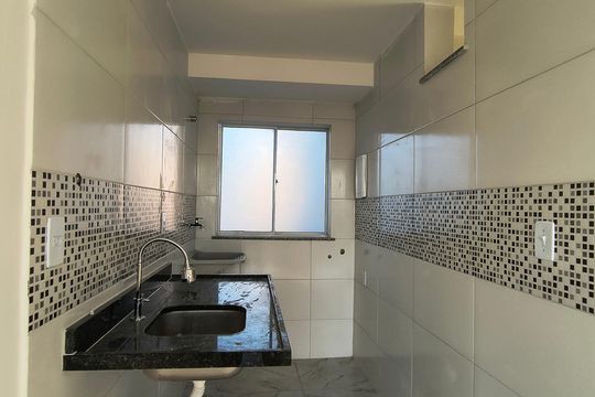 Cozinha  de apartamento para alugar com 1 quarto, 32m² em Freguesia (jacarepaguá), Rio de Janeiro