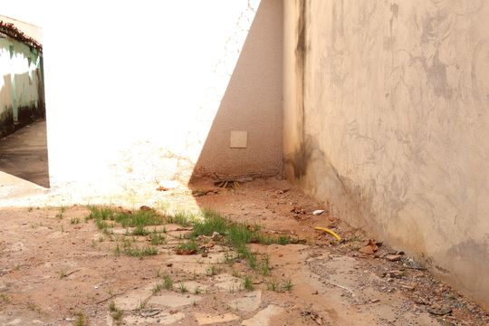 Garagem de casa para alugar com 1 quarto, 45m² em Setor Central, Goiânia
