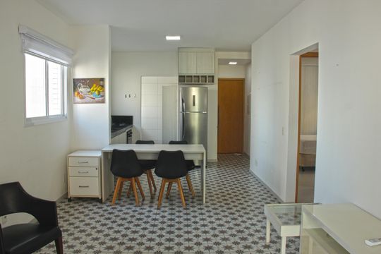Sala de apartamento para alugar com 2 quartos, 72m² em Ponta da Praia, Santos