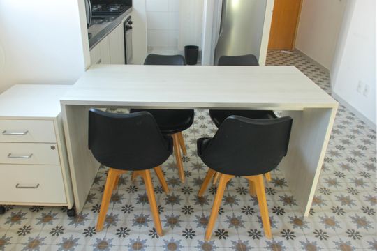 Cozinha e Área de Serviço de apartamento para alugar com 2 quartos, 72m² em Ponta da Praia, Santos