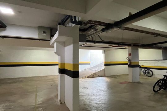Garagem de apartamento para alugar com 2 quartos, 72m² em Ponta da Praia, Santos