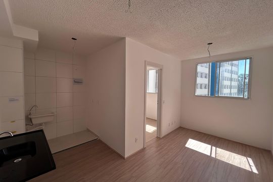 Sala de apartamento para alugar com 2 quartos, 34m² em Usina Piratininga, São Paulo