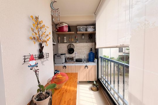 Sacada de apartamento à venda com 2 quartos, 59m² em Medeiros, Jundiaí