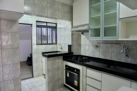 Cozinha de apartamento à venda com 2 quartos, 103m² em Padre Eustáquio, Belo Horizonte