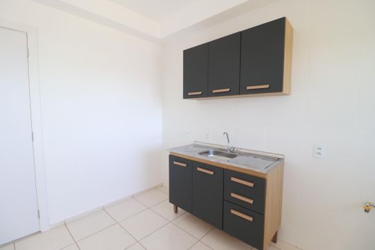 Cozinha  de apartamento para alugar com 2 quartos, 50m² em Maubisa, Ribeirão Preto